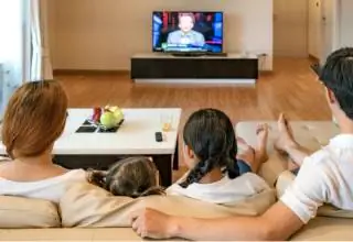 Проводить часы, сидя перед телевизором, может быть хуже, чем сидеть на работе - Проводить часы, сидя перед телевизором, может быть хуже, чем сидеть на работе -