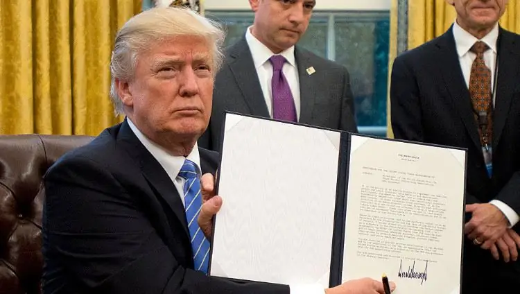 Как мир технологий реагирует на запрет иммиграции Дональда Трампа