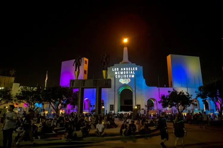 FYF Fest - День 2: Д'Анджело, FKA Twigs, Flume