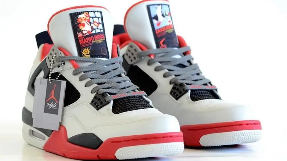 Проверьте эти пользовательские Air Jordan с темой Nintendo