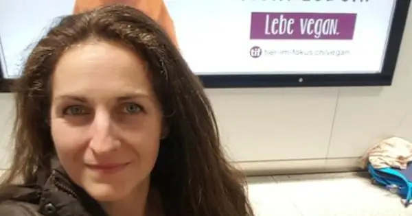Веганке отказали в швейцарском паспорте, потому что она «слишком раздражает»