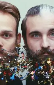 Нахального Рождества! Нахального Рождества!
