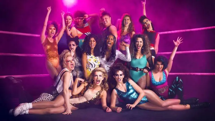Дата трансляции: индивидуальный ужин и напитки «GLOW» от Netflix