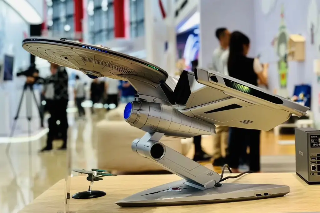 Технологии будущего: Star Trek Enterprise от Lenovo - самый крутой игровой ПК, который вы увидите в этом году