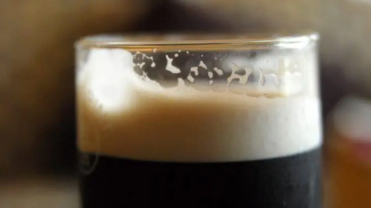 Новое пиво Guinness выдерживалось в бочках из-под бурбона Bulleit