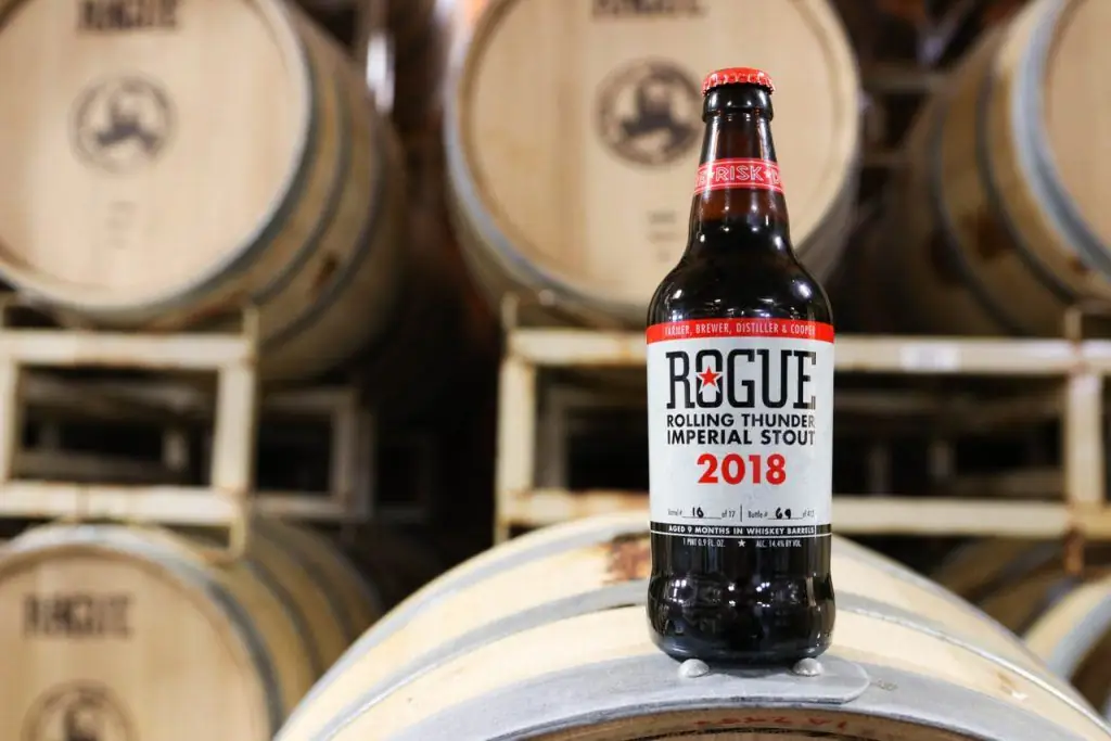 Rogue Rolling Thunder Imperial Stout Rogue Rolling Thunder Imperial Stout