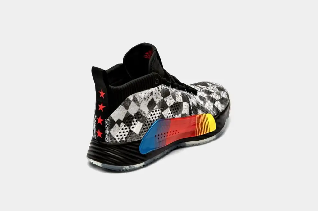 Дамиан Лиллард: Adidas Dame 5 'NASCAR&39 Дамиан Лиллард: Adidas Dame 5 'NASCAR&39