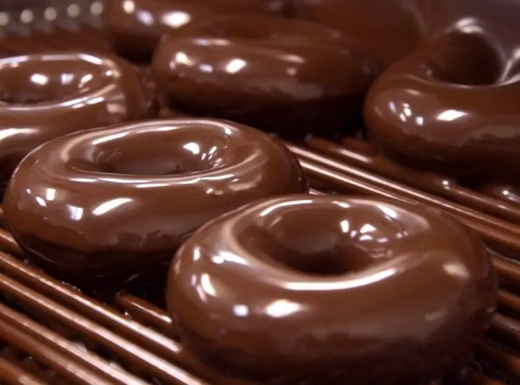 РЕЙТИНГ! Krispy Kreme Специальный выпуск пончиков, которые испортили наш ужин