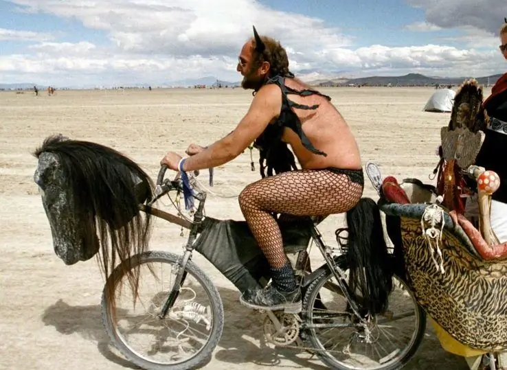 Путеводитель по Burning Man для новичков, как быть отвратительным человеком неделю подряд