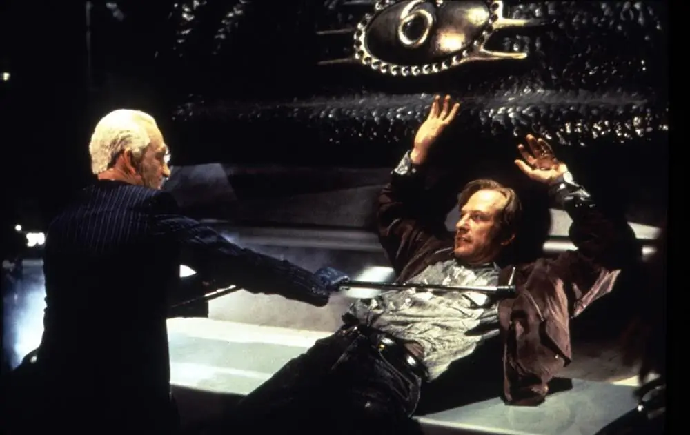 1. Манглер (1995) 1. Манглер (1995)