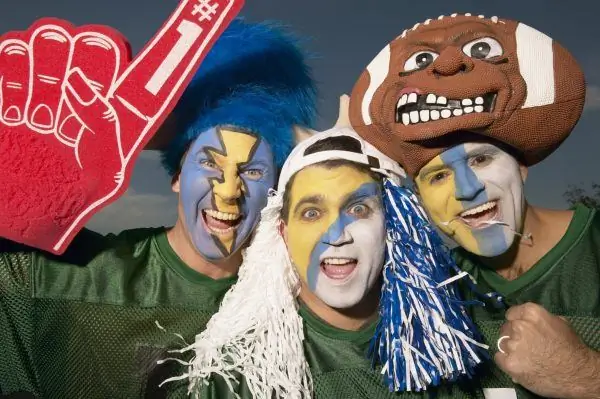 15 типов людей, которых вы увидите на вечеринке Super Bowl в этом году