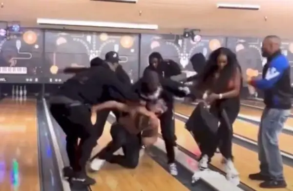 Видео DaBaby Bowling Alley Brawl (с забавным ремиксом) напоминает нам о возвращении к жуткой жизни, которая нас ждет Видео DaBaby Bowling Alley Brawl (с забавным ремиксом) напоминает нам о возвращении к жуткой жизни, которая нас ждет