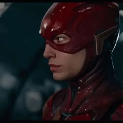 Эзра Миллер Эзра Миллер
