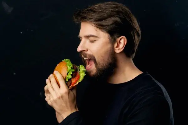 Салат Wendy’s может быть виновником вспышки кишечной палочки на Среднем Западе