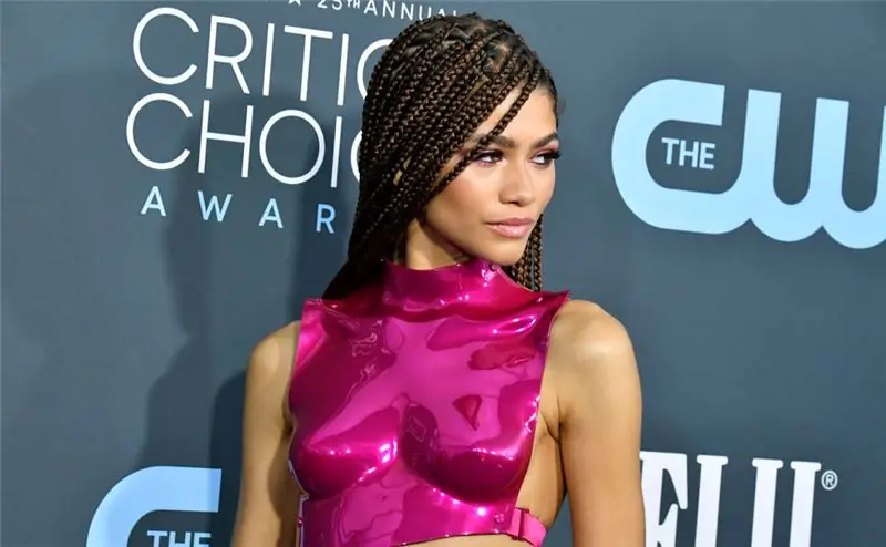 Самые красивые платья от Critics Choice Awards