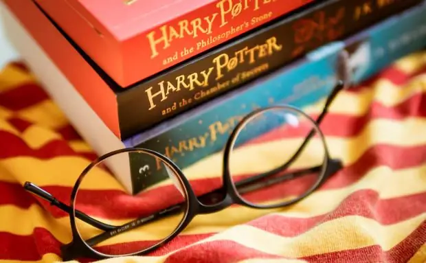гарри поттер, hp, warner bros, фильмы, фильмы, hp, potterhead, j. k. Роулинг, Дж. К. Роулинг, британский, Хогвартс, магглы, маггл, Хагрид, Гермиона Грейнджер, Гермиона Грейнджер, Рон Уизли, Добби, эльф, лес, замок, замок, школа волшебников, волшебство, письмо Хогвартса, письмо, дары смерти, полукровка принц, орден феникса, кубок огня, узники аскабана, сириус блэк, сумасшедший, тайная комната, волдеморт, том риддл, джинни уизли, дамблдор, амбридж, философский камень, волшебная палочка гарри поттер, hp, warner bros, фильмы, фильмы, hp, potterhead, j. k. Роулинг, Дж. К. Роулинг, британский, Хогвартс, магглы, маггл, Хагрид, Гермиона Грейнджер, Гермиона Грейнджер, Рон Уизли, Добби, эльф, лес, замок, замок, школа волшебников, волшебство, письмо Хогвартса, письмо, дары смерти, полукровка принц, орден феникса, кубок огня, узники аскабана, сириус блэк, сумасшедший, тайная комната, волдеморт, том риддл, джинни уизли, дамблдор, амбридж, философский камень, волшебная палочка