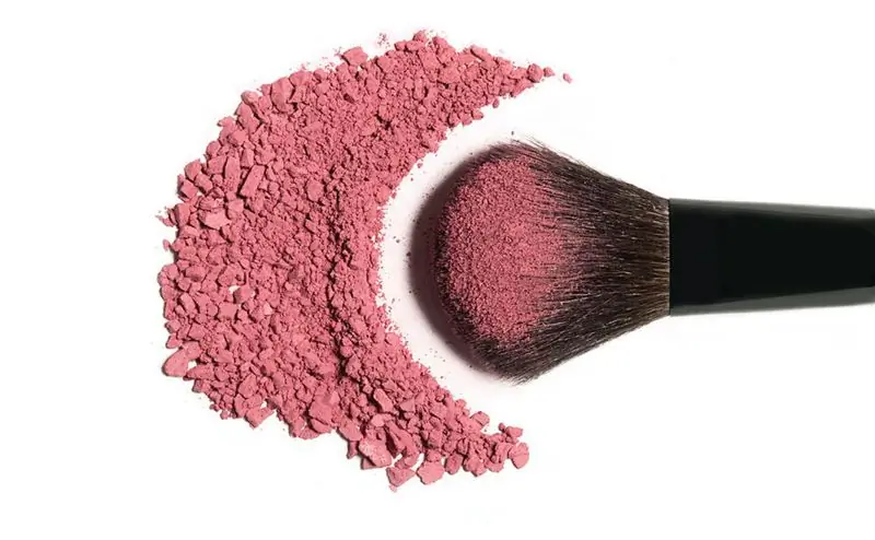 Почему обязательно стоит носить Blush