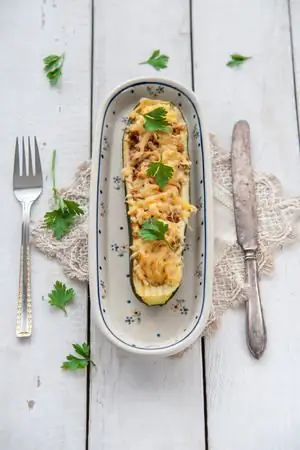 Фаршированные кабачки Фаршированные кабачки
