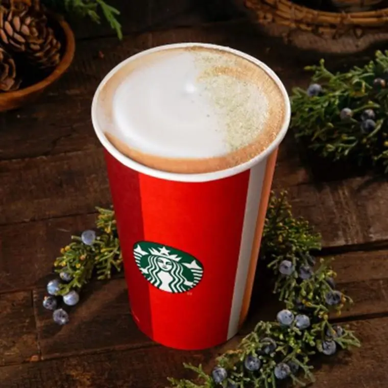 Новый можжевеловый латте от Starbucks