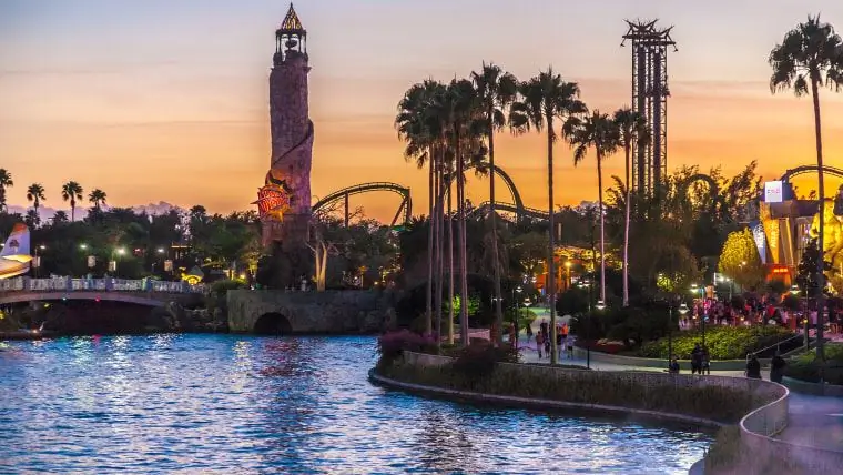 Лучшие парки развлечений, аквапарки в США: Universal's Islands of Adventure Лучшие парки развлечений, аквапарки в США: Universal's Islands of Adventure