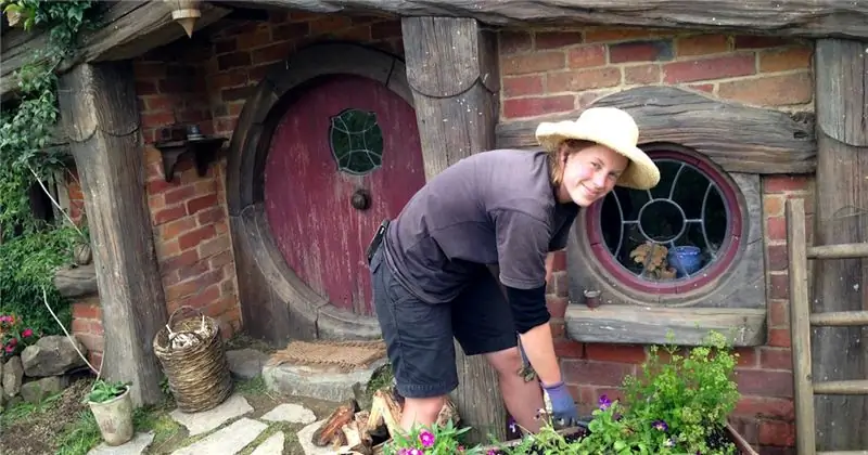 Hobbit Home Tour готовится к долгожданному путешествию в Новую Зеландию