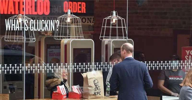 KFC называет Принца Уильяма ' Его Королевское Высочество '