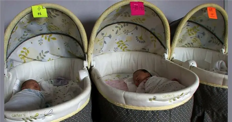 'Родные туристы' получить мгновенное гражданство США для своих новорожденных