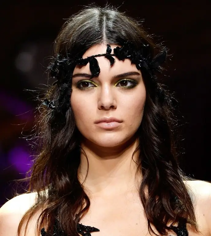 Atelier Versace: Подиум - Неделя моды в Париже - От-кутюр осень/зима 2015/2016 Atelier Versace: Подиум - Неделя моды в Париже - От-кутюр осень/зима 2015/2016