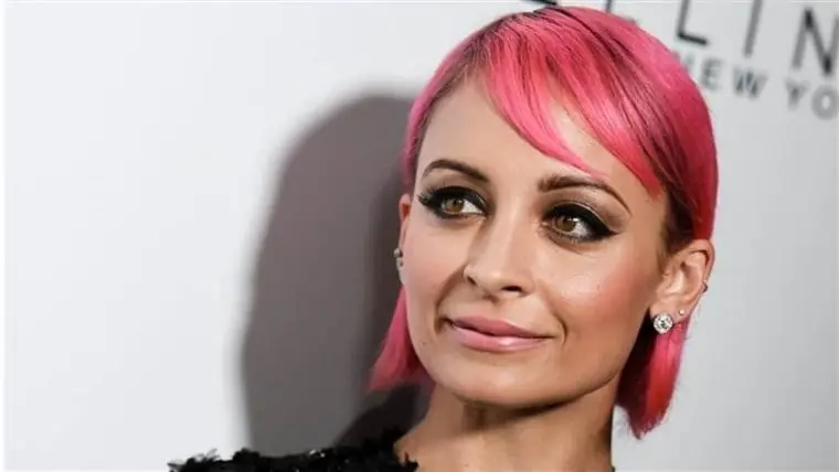 Николь Ричи на церемонии вручения наград Fashion Los Angeles Awards 22 января