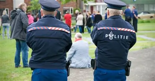 Где в Нидерландах самое антиобщественное поведение?