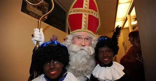Sinterklaas: голландец с бородой