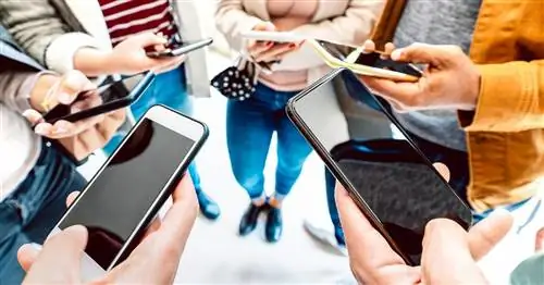 Выгорание в соцсетях: 5 негативных последствий