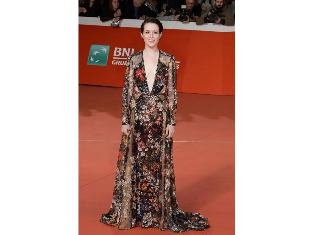Claire-Foy-splash