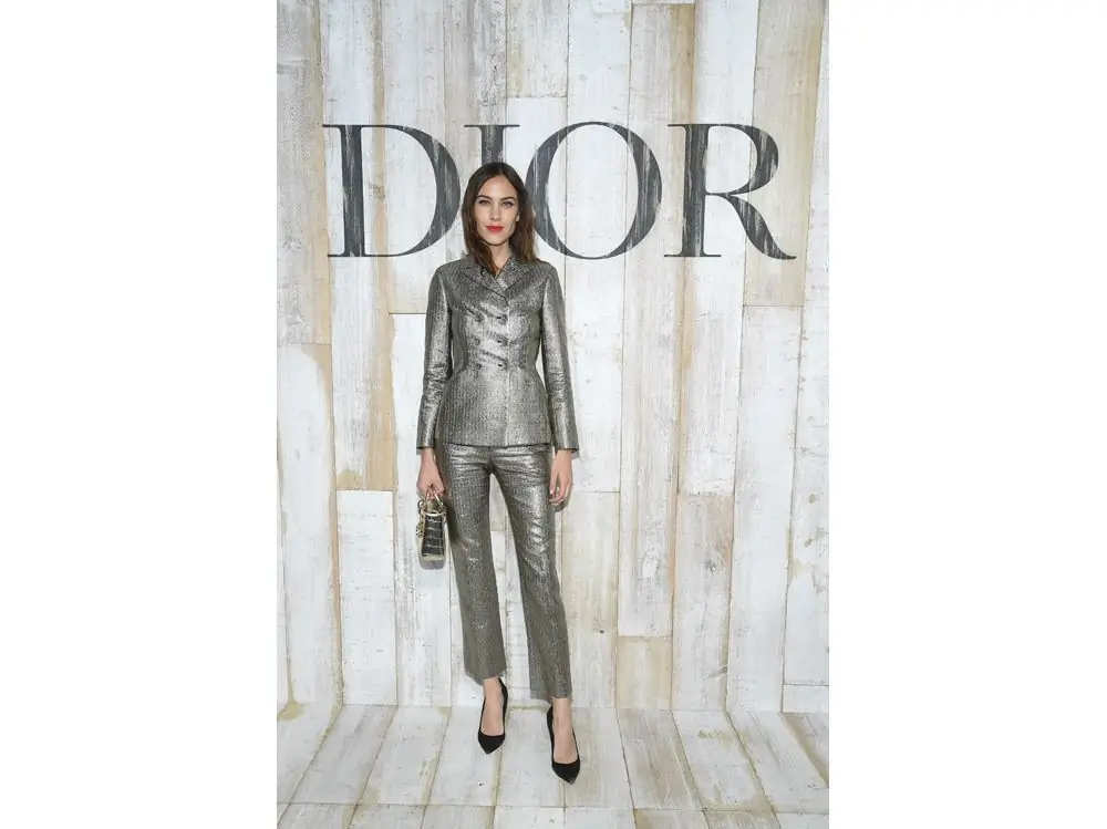 DIOR_CRUISE-2019_ALEXA-CHUNG