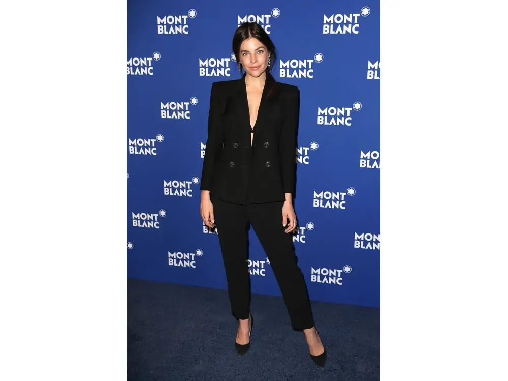 Julia-Restoin-Roitfeld-splash Julia-Restoin-Roitfeld-splash