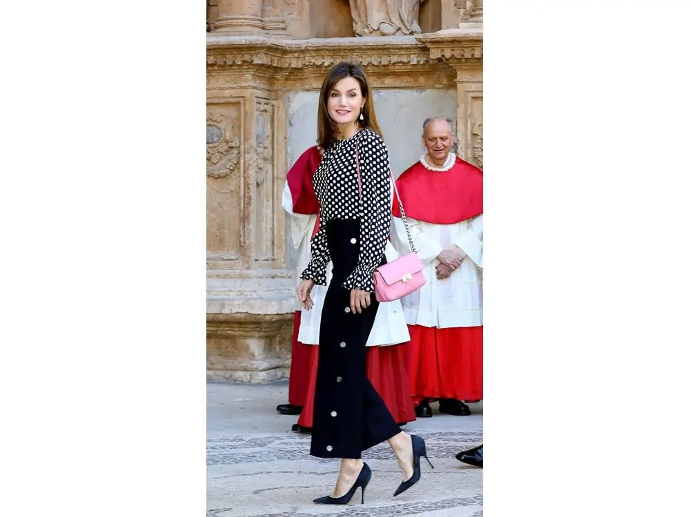 Queen-Letizia-of-Spain-splash Queen-Letizia-of-Spain-splash
