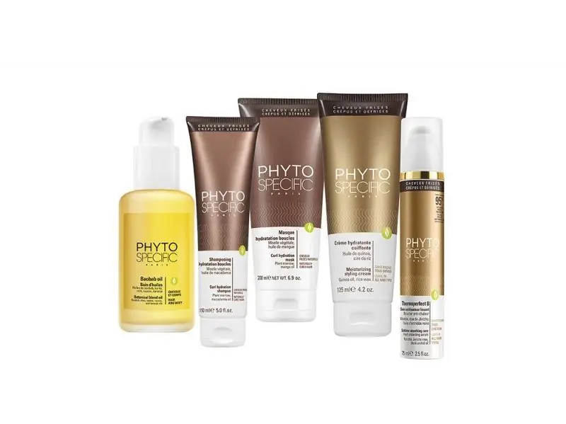 Capelli-ricci-le-caratteristiche-i-prodotti-giusti-e-un-indirizzo-da-provare-Phitospecific Capelli-ricci-le-caratteristiche-i-prodotti-giusti-e-un-indirizzo-da-provare-Phitospecific