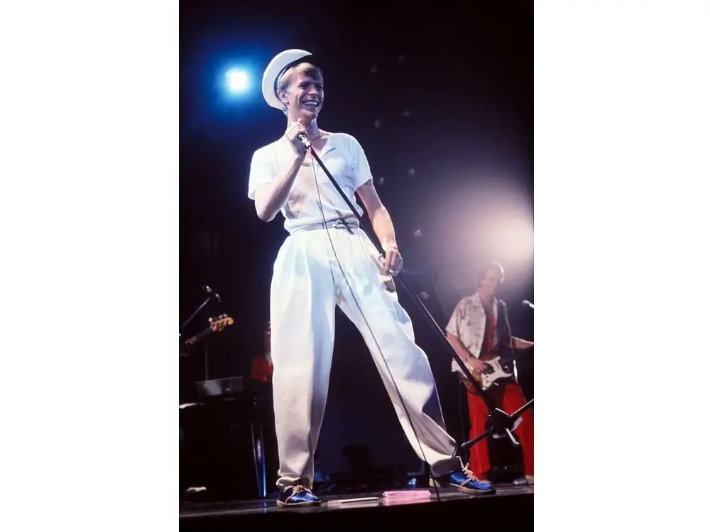 olycom-DAVID-BOWIE.-CIRCA-1970’S olycom-DAVID-BOWIE.-CIRCA-1970’S