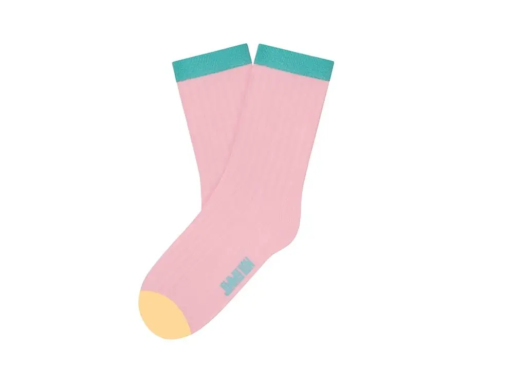 woman-ribbed-pink-view woman-ribbed-pink-view