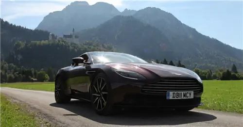 Мы проехали на Aston Martin DB11 по горному убежищу Джеймса Бонда в австрийских Альпах