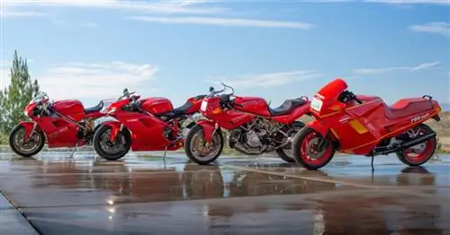 Эта великолепная коллекция мотоциклов Ducati выставлена на аукцион