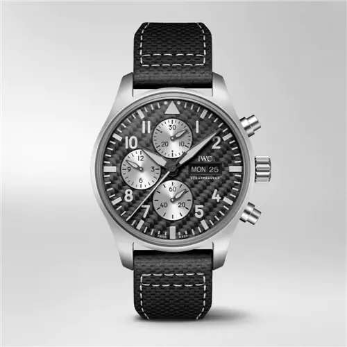 IWC и Mercedes-AMG представляют новые спортивные часы для пилотов AMG