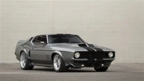 Теперь вы можете купить потрясающий Ford Mustang, принадлежащий MLB Slugger Эвану Лонгории