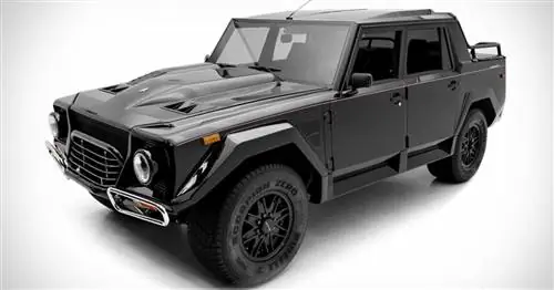 Оригинальный супервнедорожник Rambo Lambo теперь может стать вашим