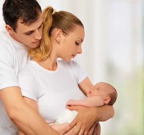 Появление малыша укрепляет любовь родителей