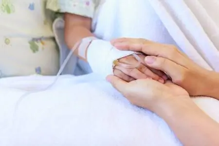 Отравления у детей: каковы основные причины и как их предотвратить и действовать в случае их возникновения