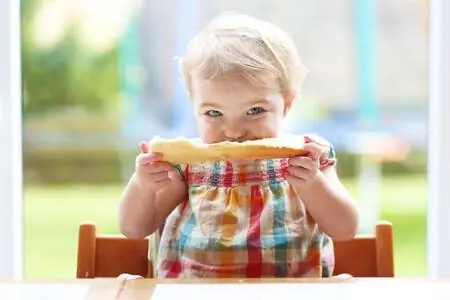 17 самых частых сомнений родителей по поводу прикорма
