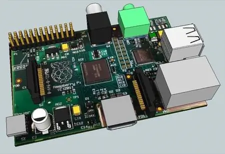 Компьютер Raspberry Pi предназначен для обучения программированию в классе