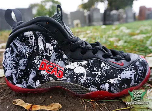 Nike Foamposite One Walking Dead Custom Nike Foamposite One Walking Dead Custom