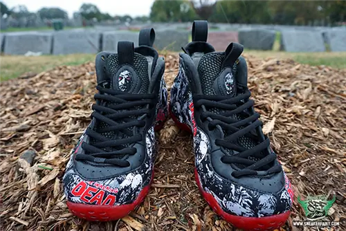 Nike Foamposite One Walking Dead Custom Nike Foamposite One Walking Dead Custom